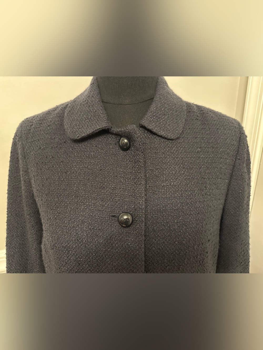 Talbots Black Bouclé Wool Blend Button Front Jacket Size 4 - Picture 6 of 11